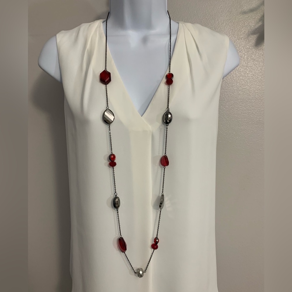 Elegant Red and Silver Jewelry Set - Picture 14 of 16